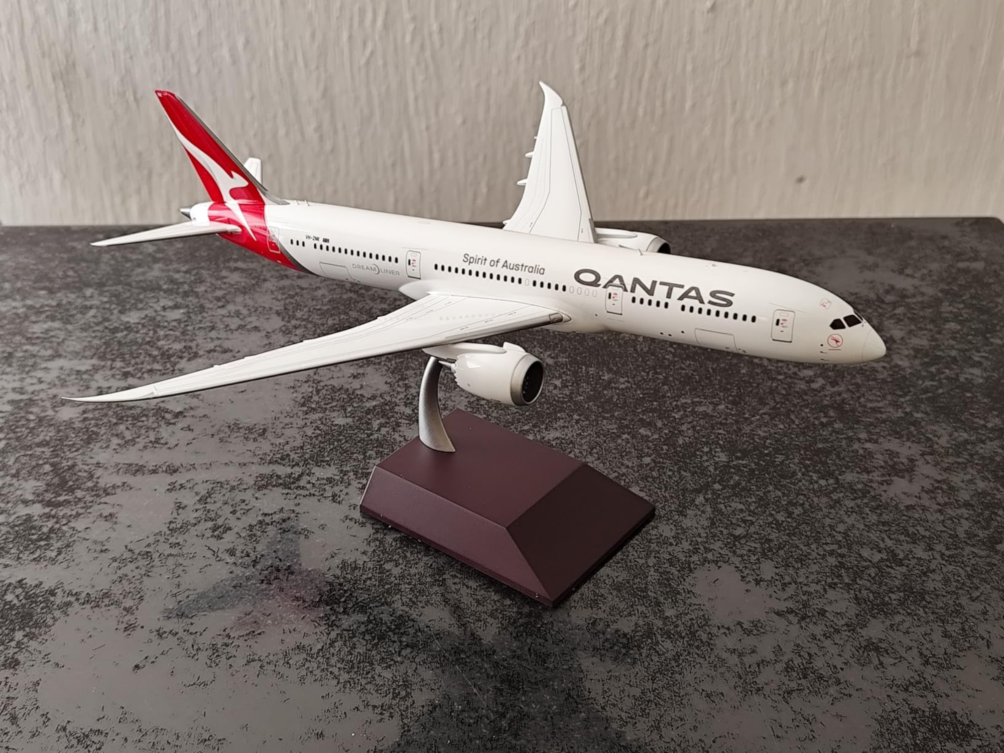 1/130 Scale B787 Aircraft Mode - Decor Lighting Australia 评论和价格