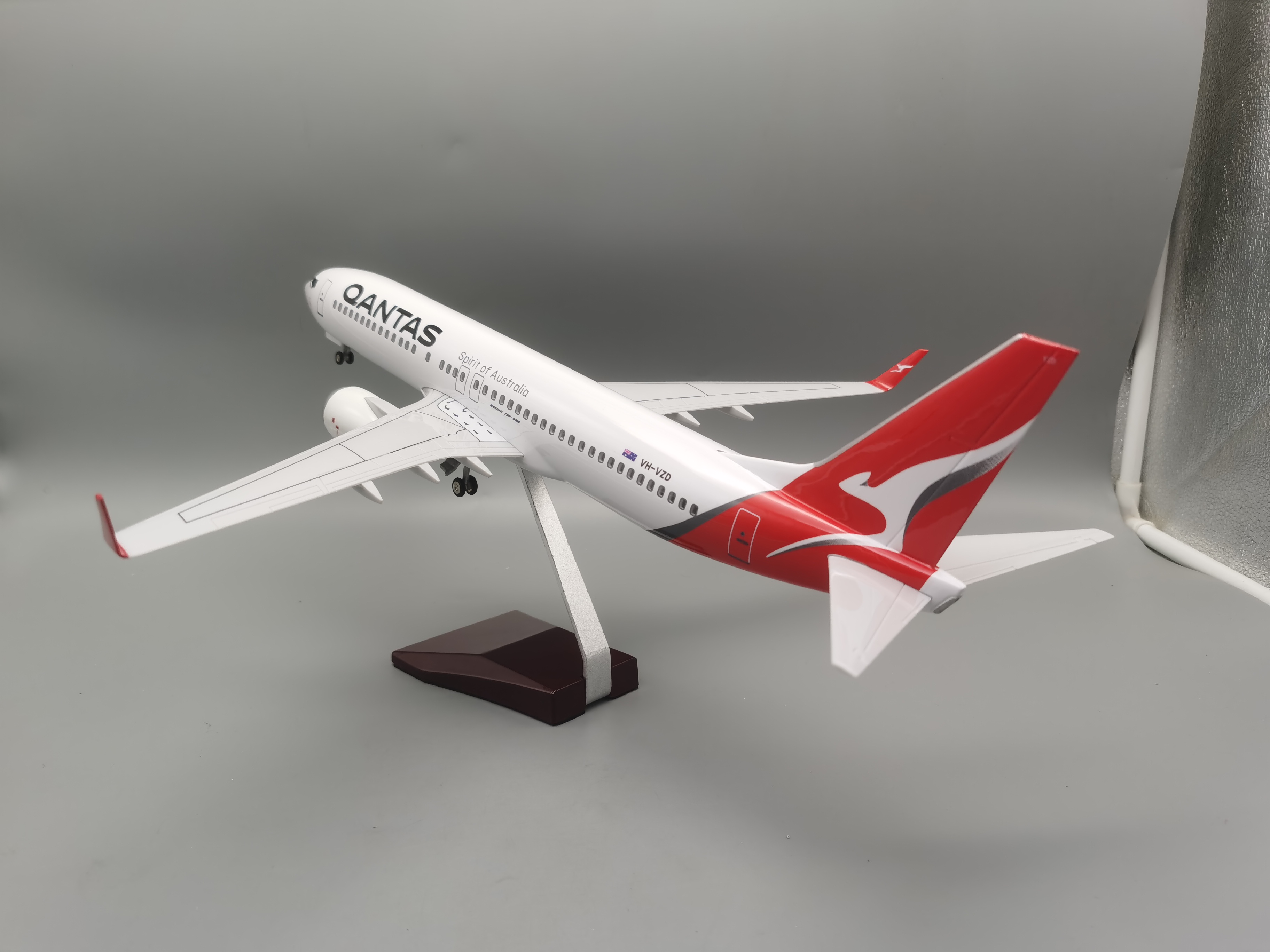 47cm 1/80 Scale B737 Australia - Decor Lighting Australia 评论和价格